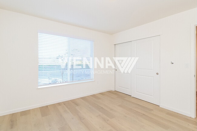 Photo - 7976 Quiet Knolls Dr