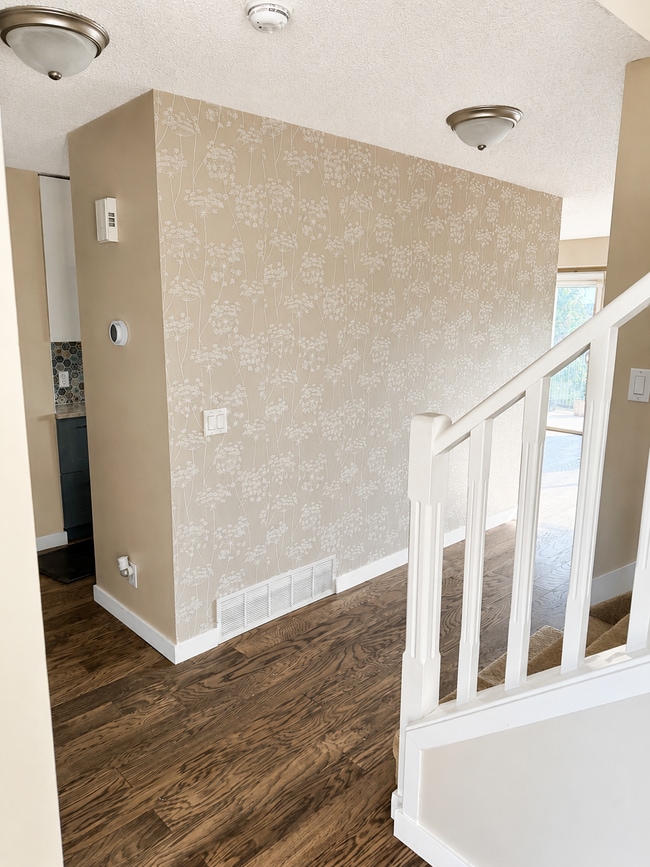Photo - 1128-156 156 St NW