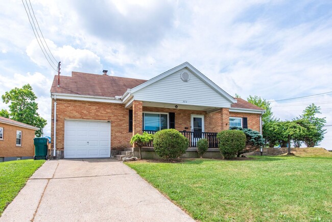 Photo - WESTWOOD-4 BEDROOM 2 BATH WITH OPEN FLOOR ... House