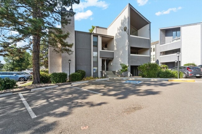 Building Photo - 6490 S Dayton St Unit L07 Rental