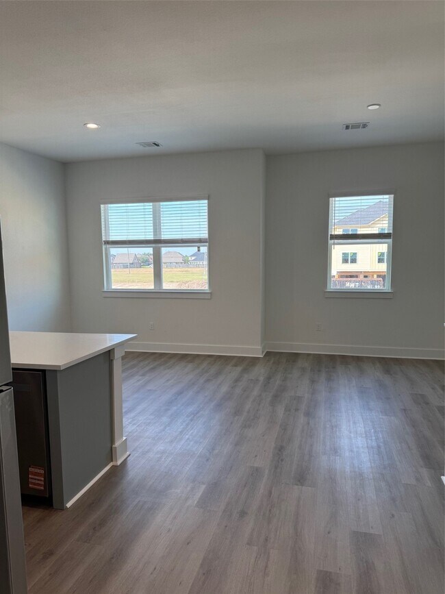 Photo - 3218 Frying Pan Pl Unit B