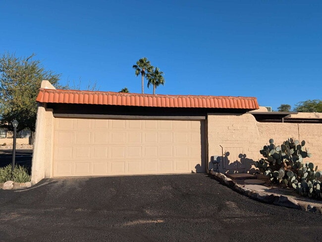 Photo - Beautiful 3-Bedroom Townhome in North Tucson