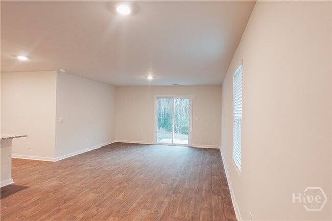 Photo - 393 Coconut Dr