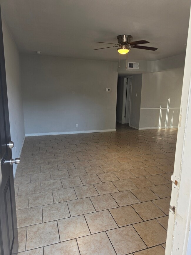 Photo - 5906 Deer Horn Dr.