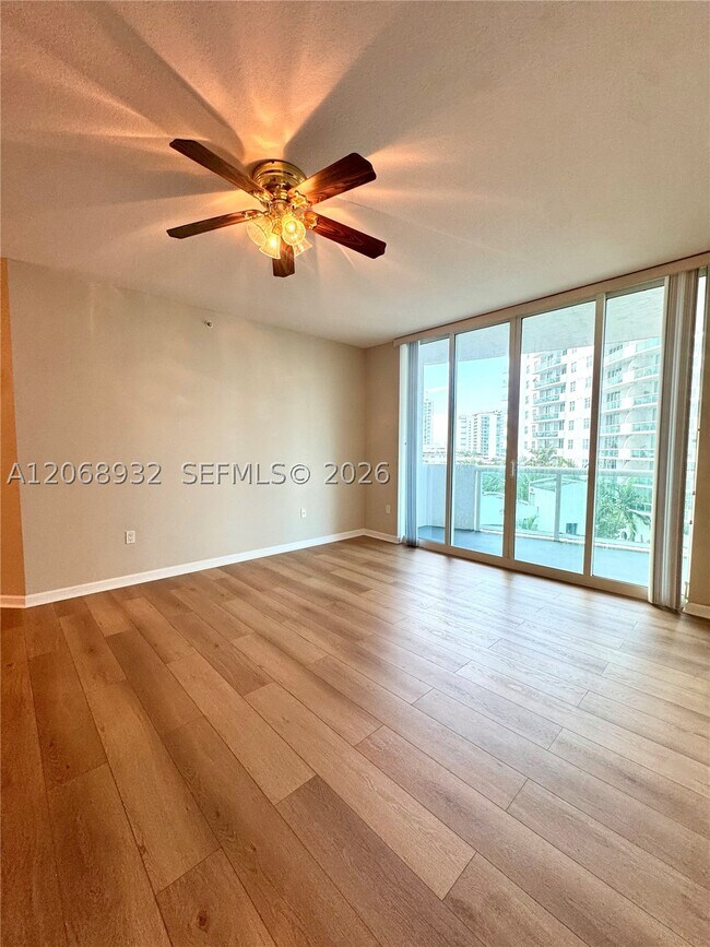 7900 Harbor Island Dr Unit 608