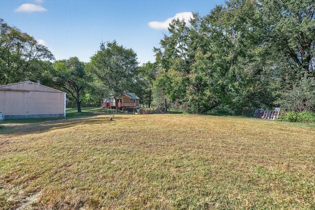 Photo - Acreage Property