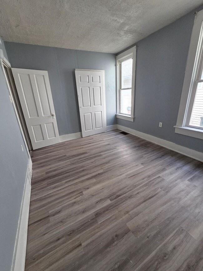 Photo - 612 E 14th St Unit 612 E 14th St #1