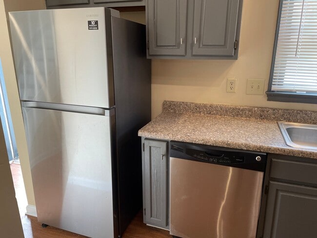 Photo - JAMESTOWN #39