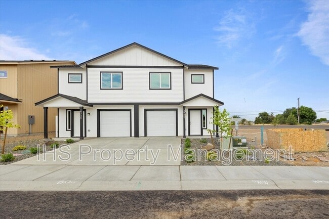 Photo - 4732 W Quinault Ave