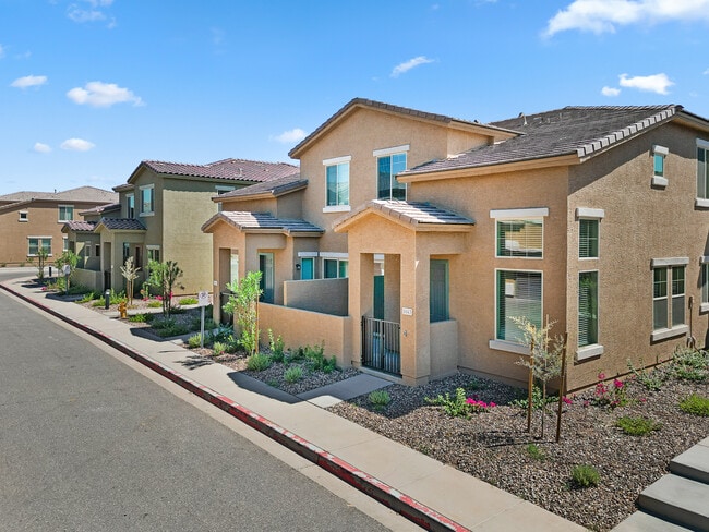 Photo - Sierra Verde