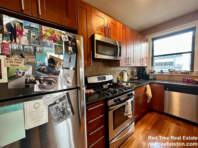 Photo - 187 Harvard Ave Unidad 3