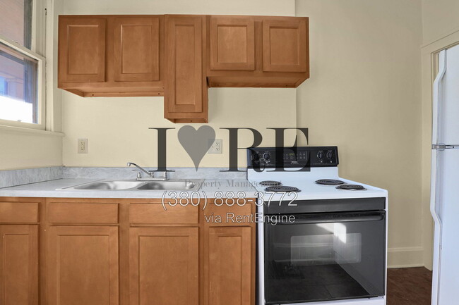 Photo - 1269 E Livingston Ave