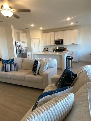 Building Photo - 3725 Grace Ln