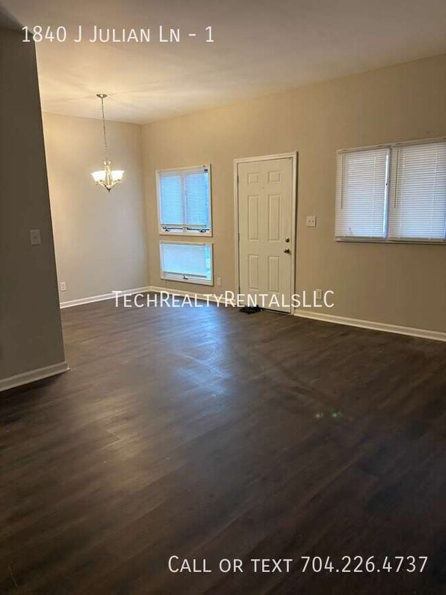 Photo - 1840 J Julian Ln