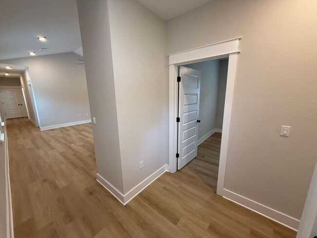 Photo - Milton - Avalon Beach - 3 bedroom, 2 bathroom