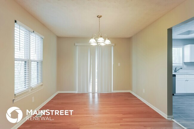 Photo - 1884 David Dr