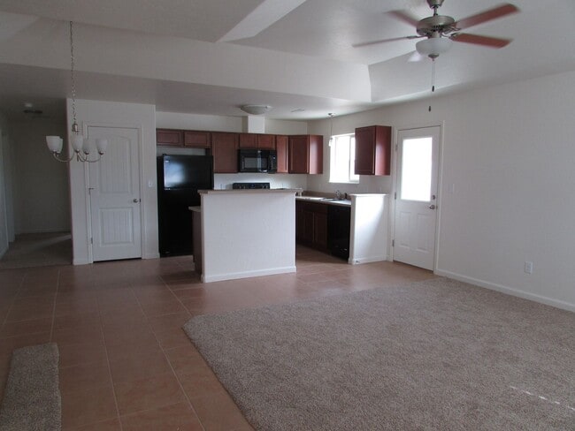 Photo - 3 Bed 2 Bath North Area of Grand Junction ** Available Mid August