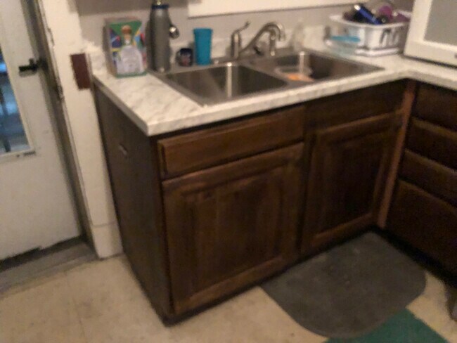 Photo - 907 Chartiers Ave Unidad 2