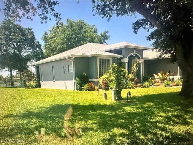 Building Photo - 701 Meyer Dr Rental
