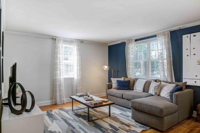 The Villas at Bryn Mawr Apartment Homes