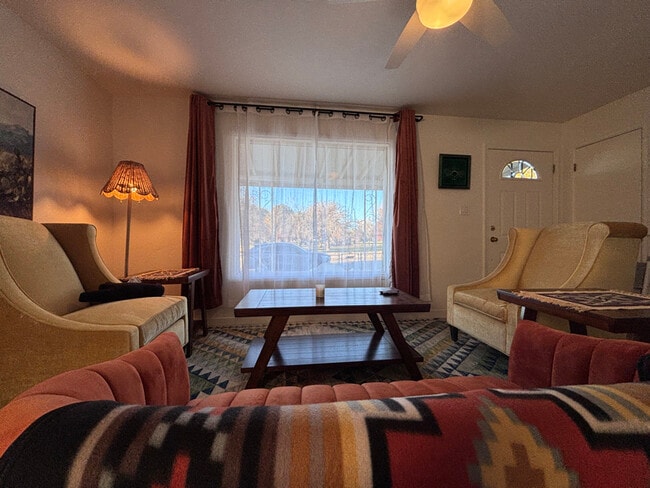 Photo - 9402 Claremont Ave NE