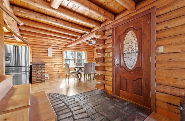 Photo - 15921 Wildwood Dr