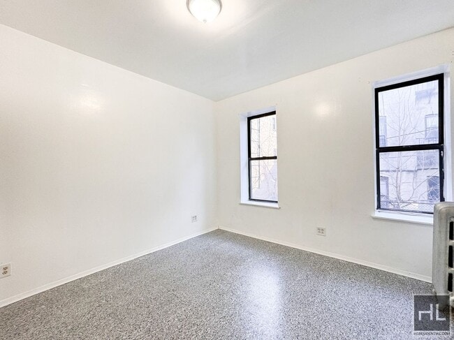 LINCOLN PLACE - LINCOLN PLACE Apartment Unit 1