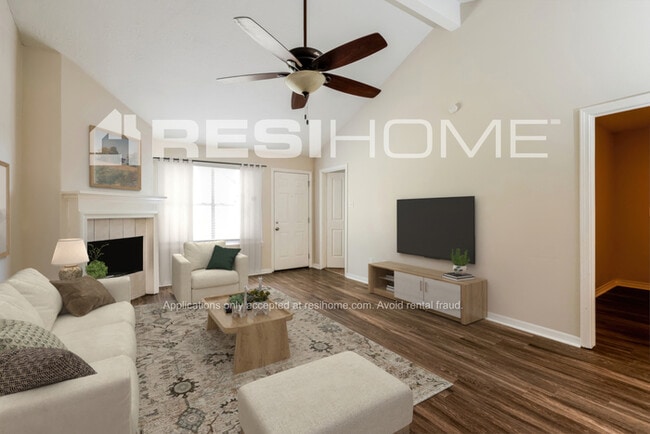 Photo - 13710 Sableglen Dr