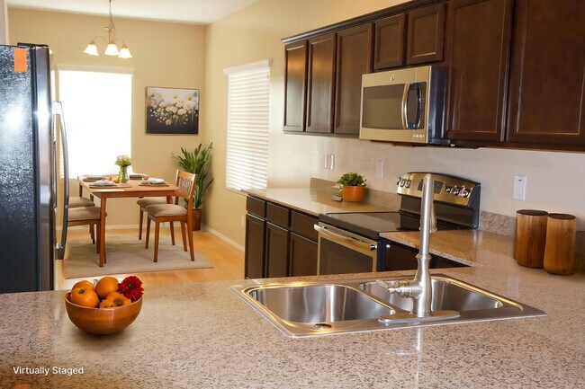 Photo - 2656 E Gillcrest Rd