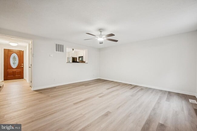 Photo - 29 Wagon Wheel Dr