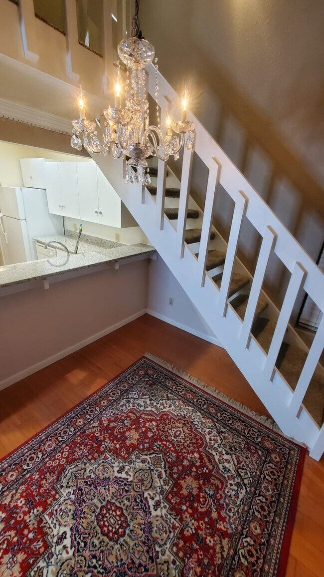 Dining area - 2504 S 317th St Unit 304