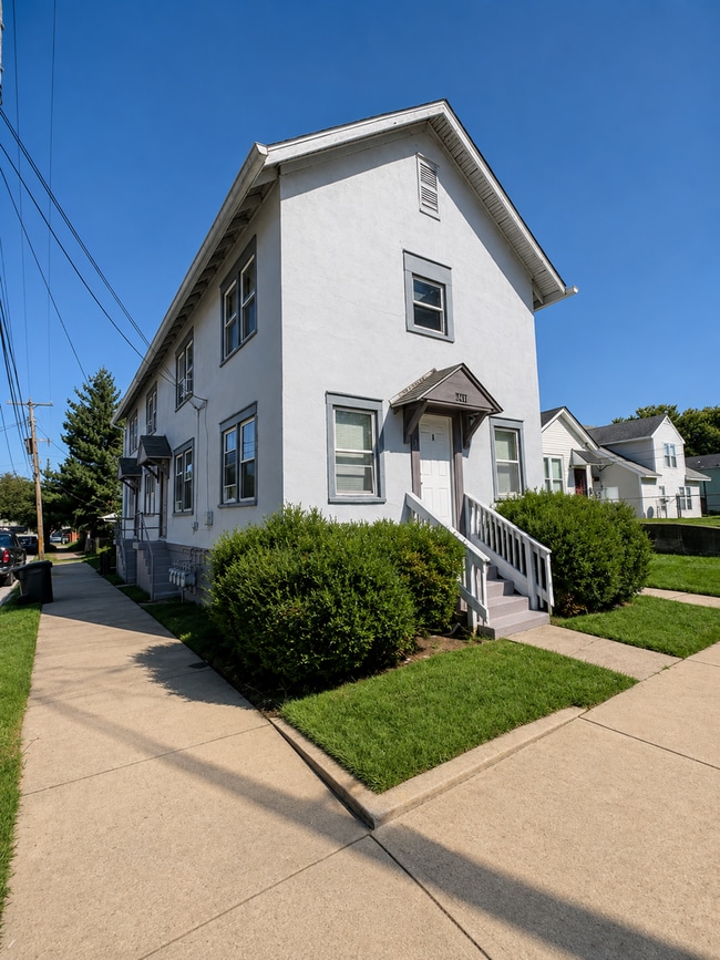 Building Photo - 2441 St Xavier St Unit 2441 St Xavier Street #2
