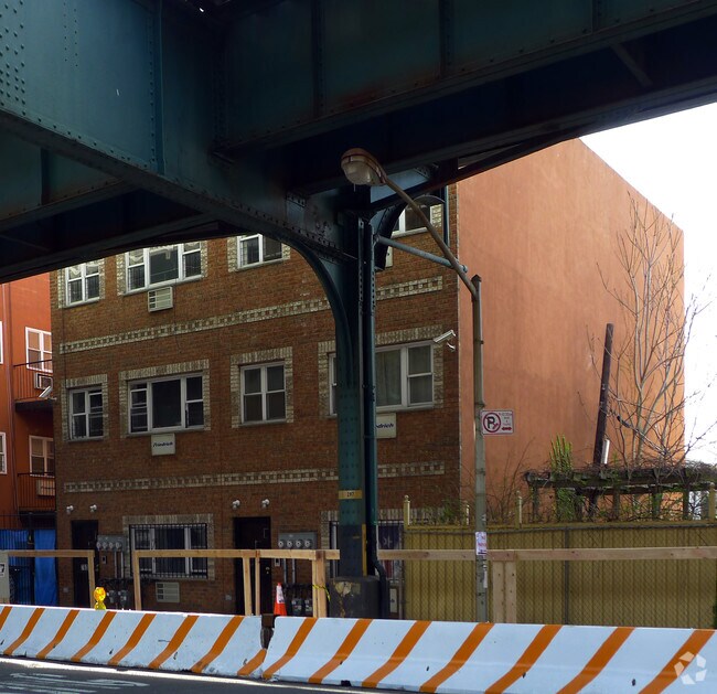 758 Livonia Ave Apartments For Rent in Brooklyn, NY