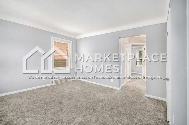 Photo - 16086 Carlisle Dr