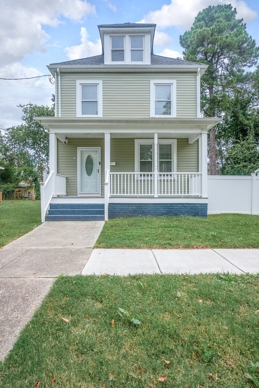 Photo - 846 W 41st St