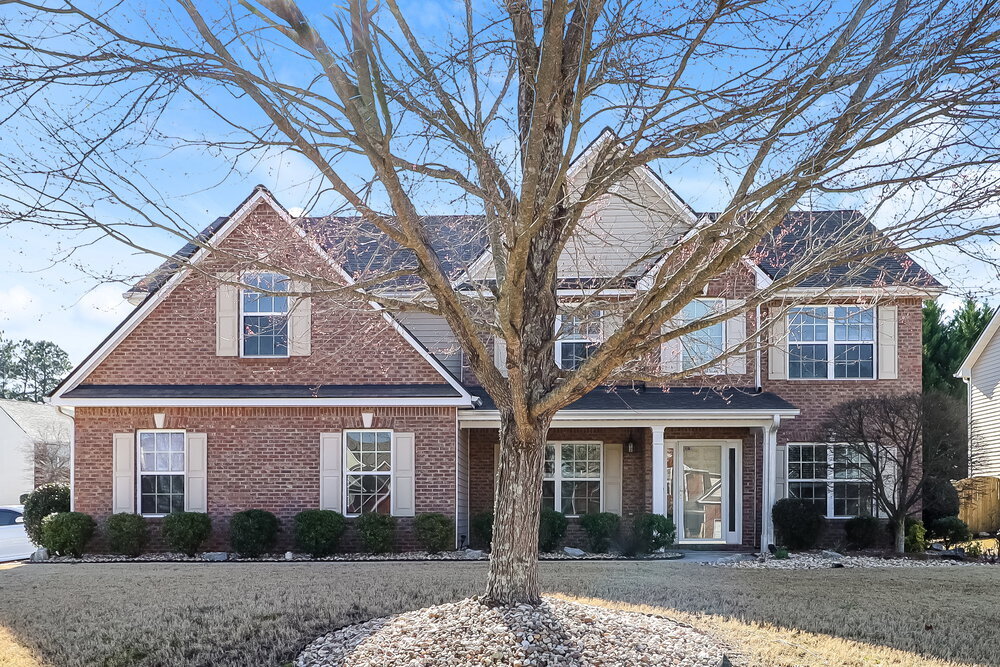 Photo - 1500 Riverbrooke Way NE