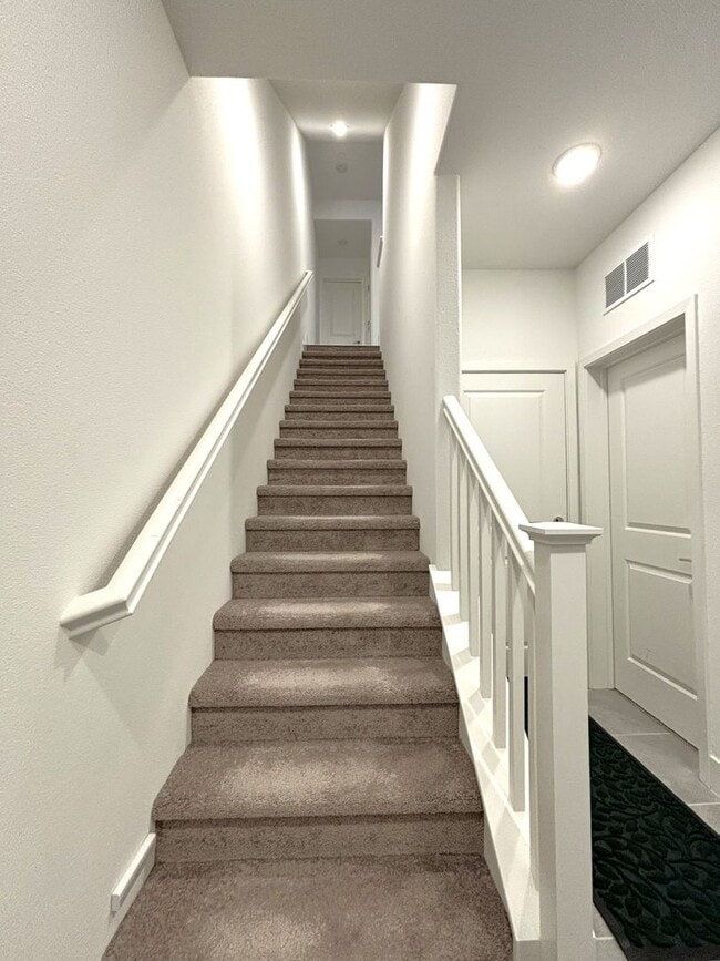 412 Arc Ct