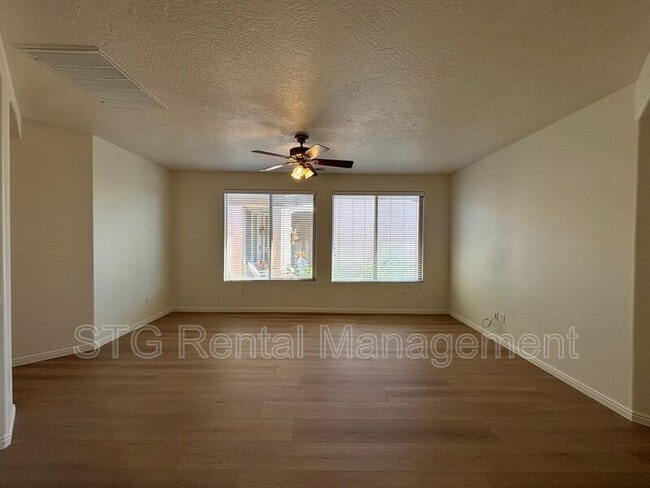 Photo - 3753 E Canyon Crest Ave