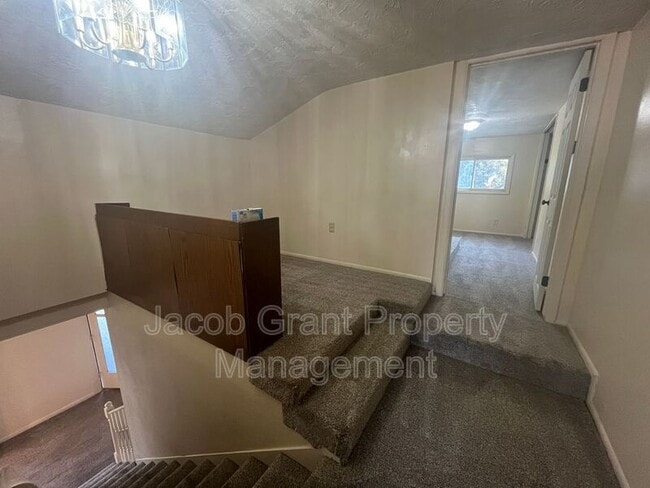 1298 Idaho Ave