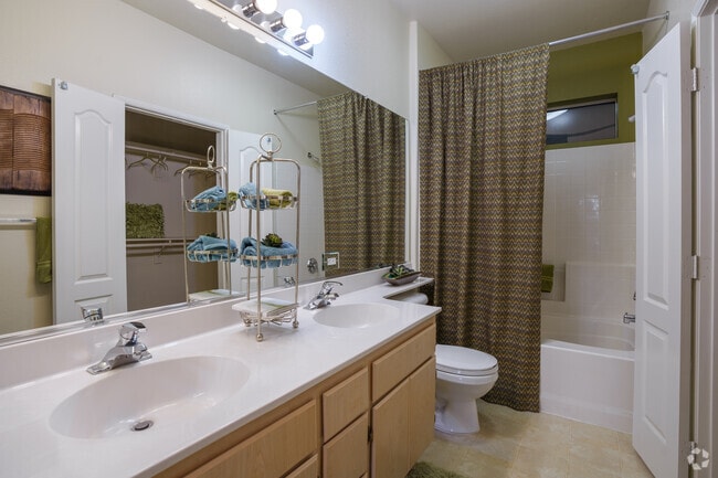 2BR, 2BA - The Freshford - Master Bathroom