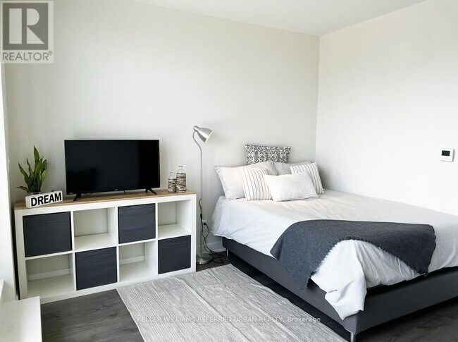 Photo - 2 Sonic Way Unité 409