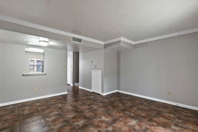 Photo - 2 bed, 1 bath townhome at the center of College Station