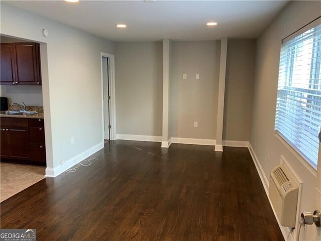 Photo - 805 Piedmont Ave NE Unidad 5