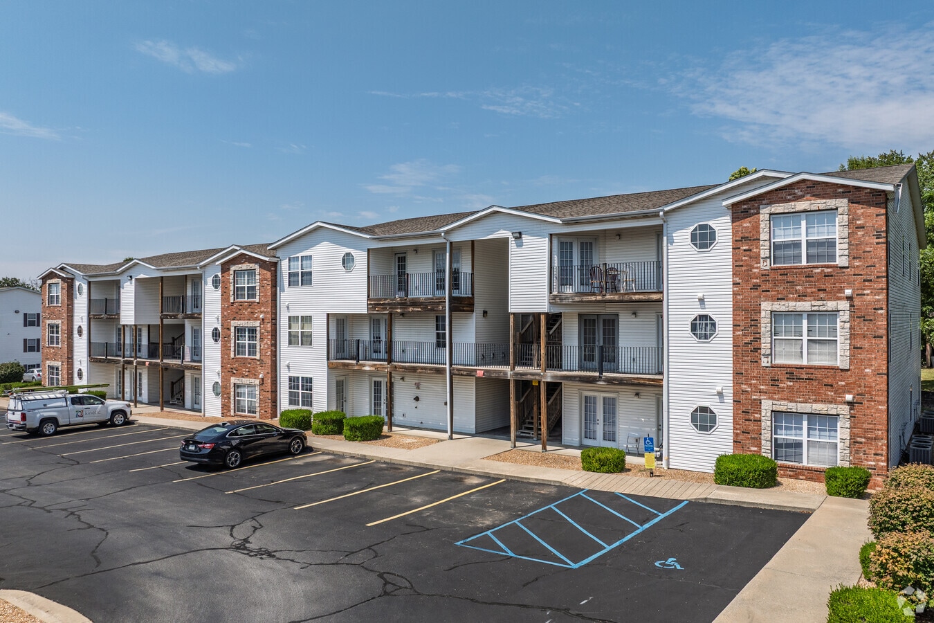 Photo - Springhill Falls Apartments