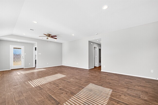 Photo - 21414 Hartford Hollow Ln