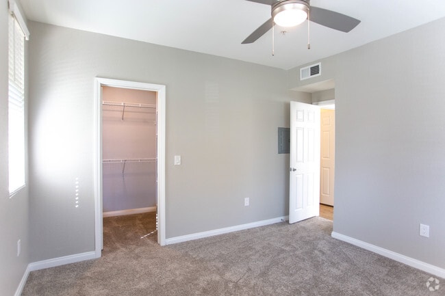 1BR, 1BA-759 SF