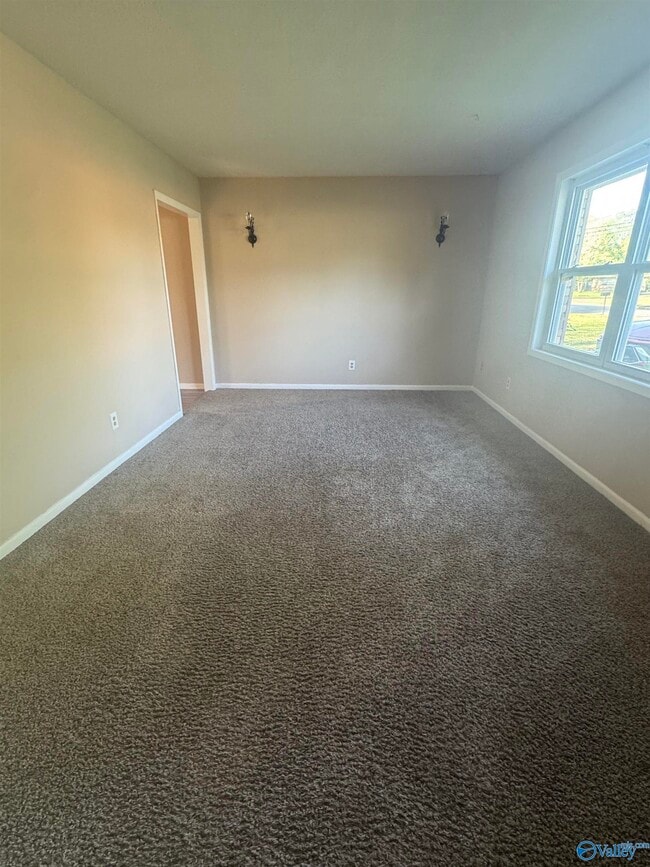 Photo - 3918 Binderton Pl SW