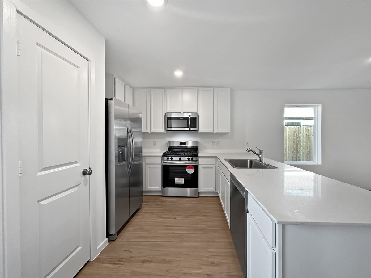 Photo - 1715 Windrose Bnd