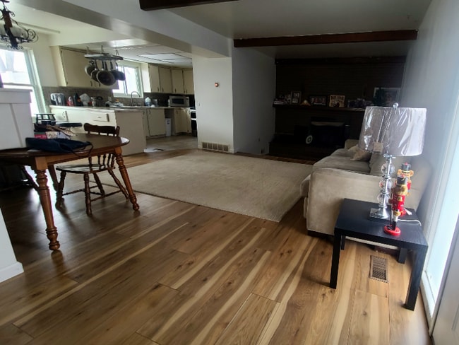 Photo - 333 E 300 N Unit Rooms for Rent