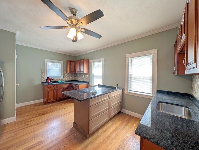 Photo - 47 Paulina St Unit 2